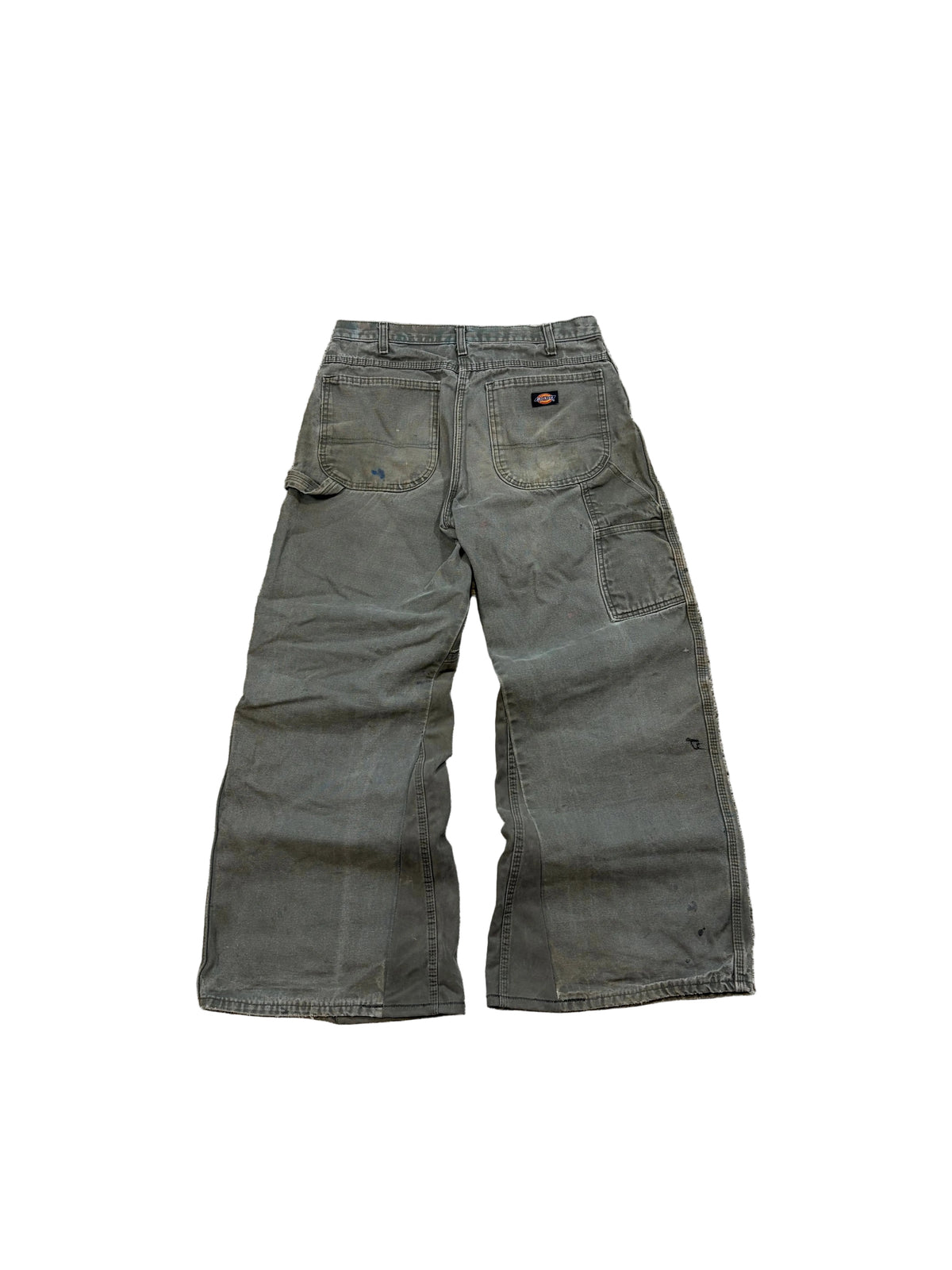 1of1 reworked baggy DICKIES work jeans. Size: 32x32