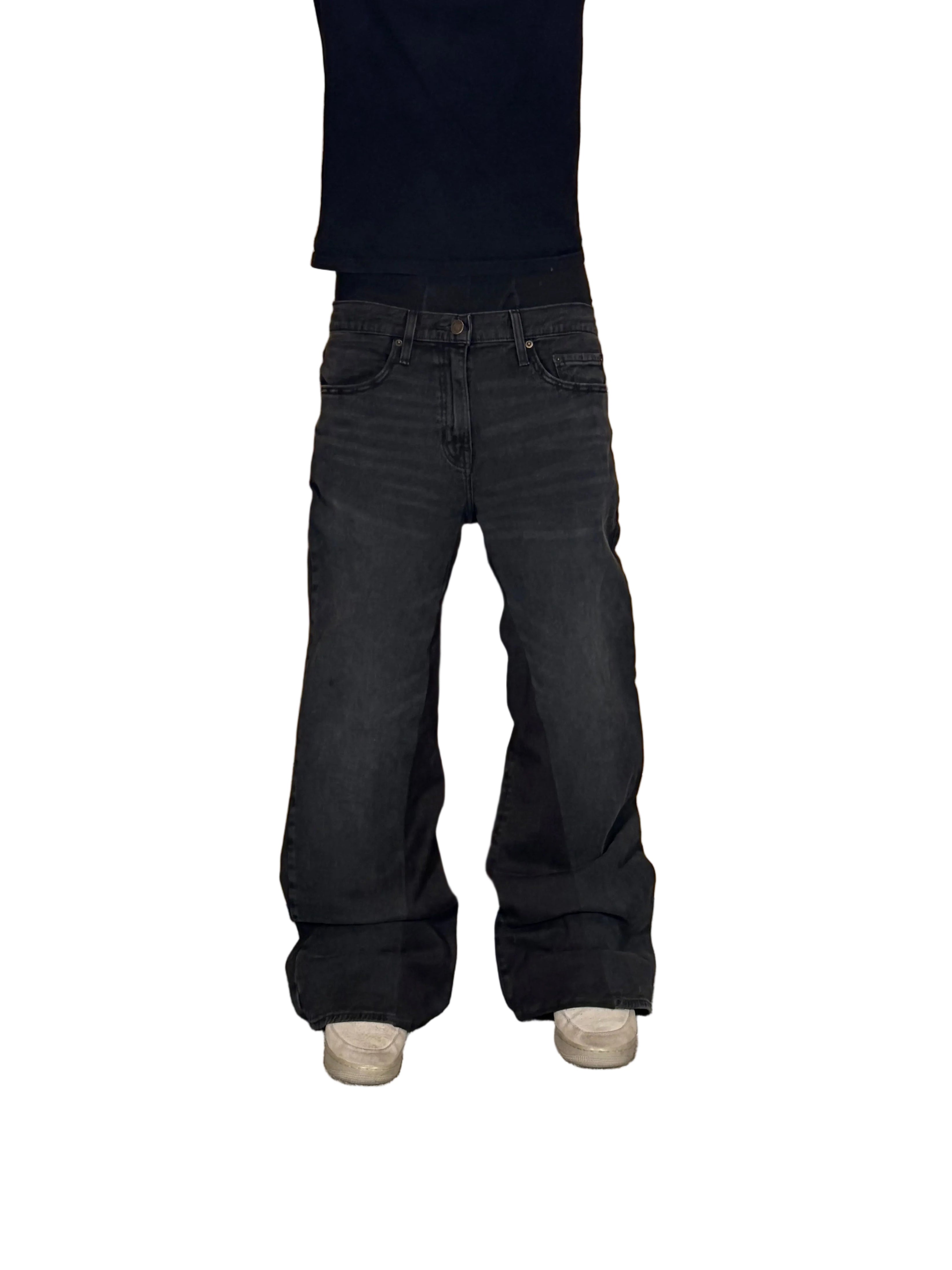 Black baggy flared jeans. Size: 34x32