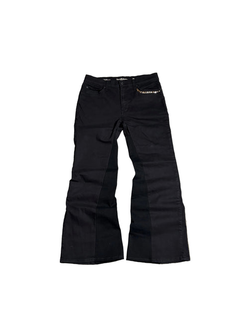 Black flared jeans. Size: 32x32