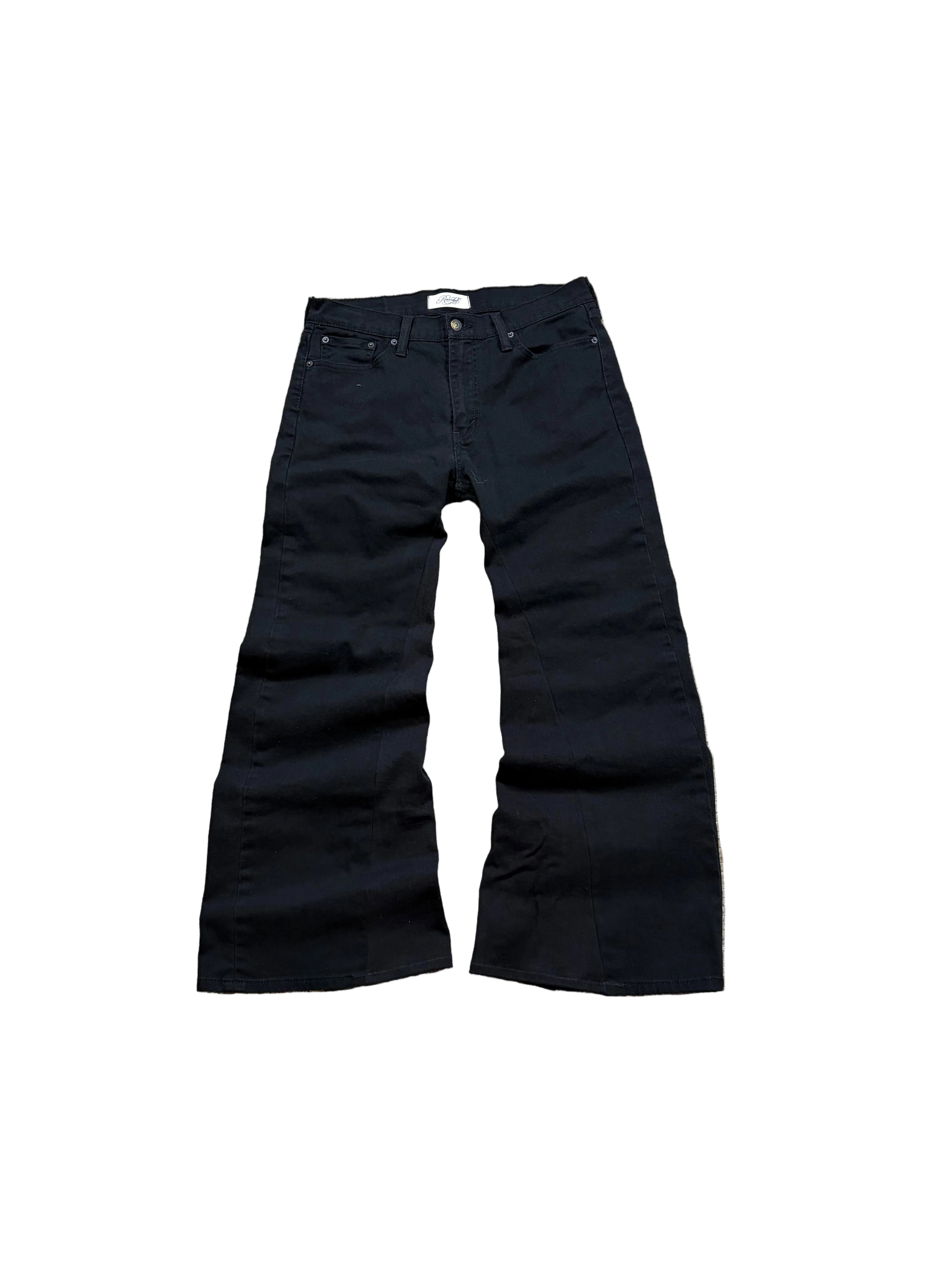 Black flared jeans. Size: 32x30