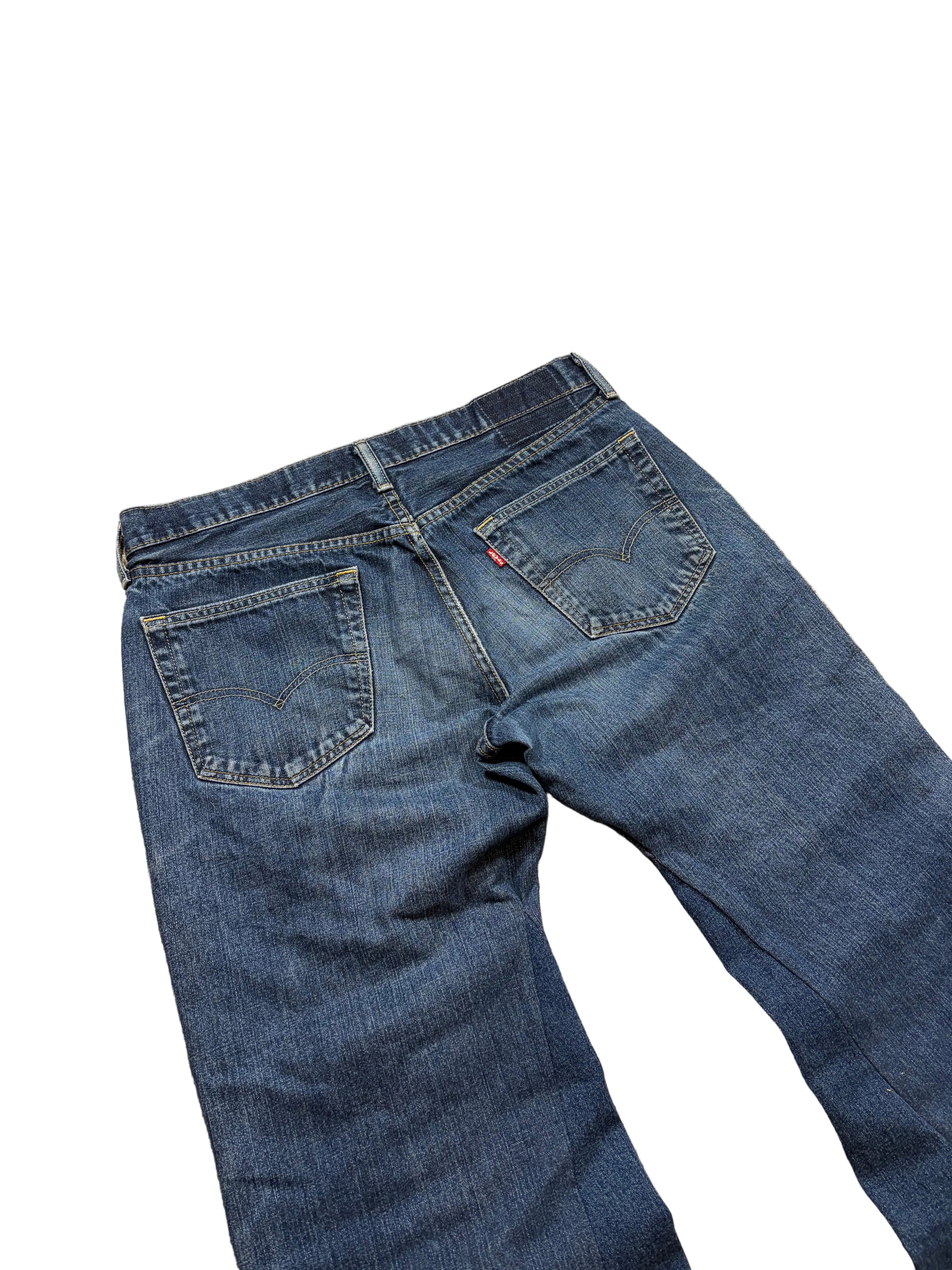 Vintage blue baggy flared jeans. Size: 34x34