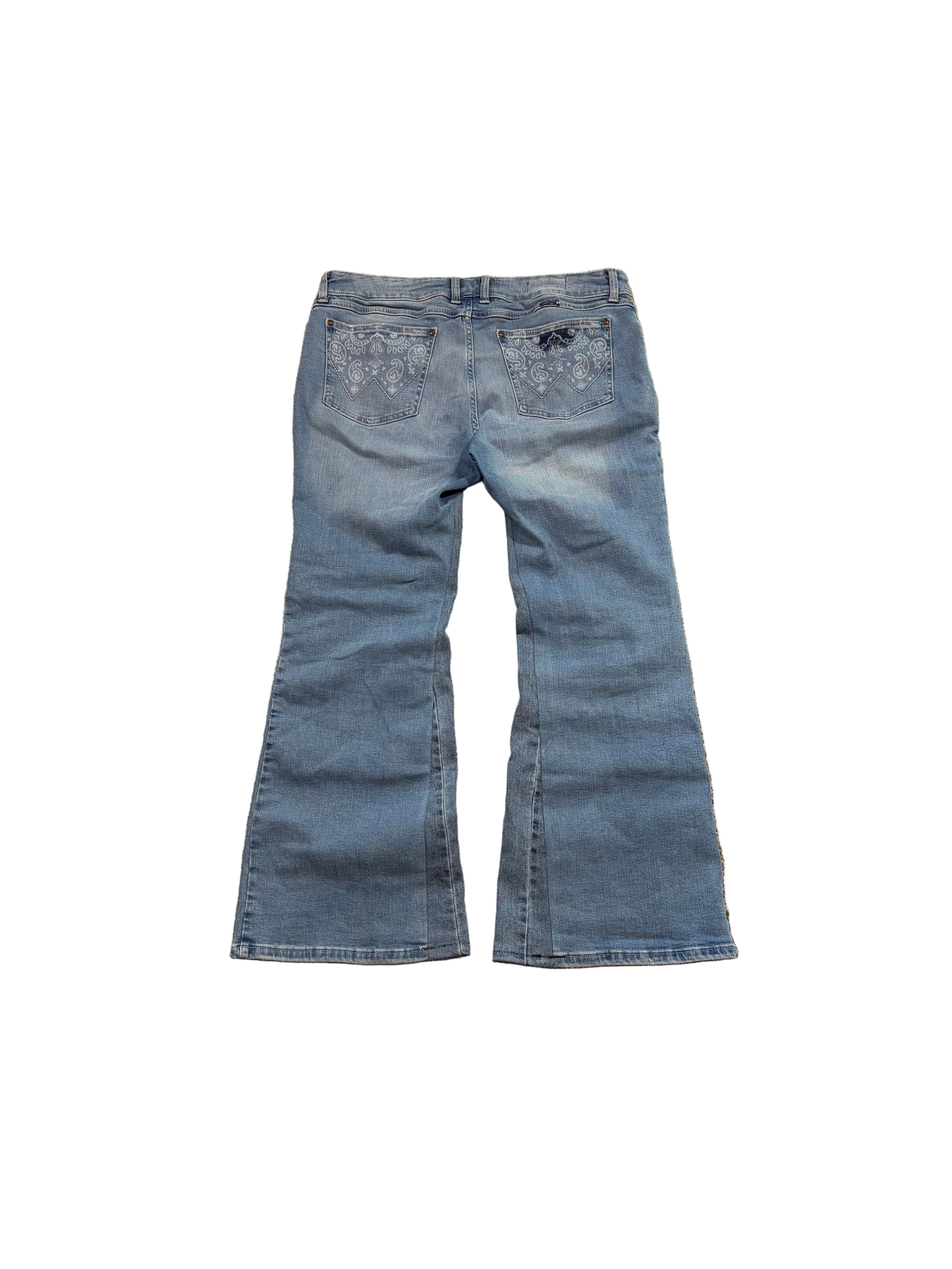 1o1 Light blue flared jeans. Size: 35x32