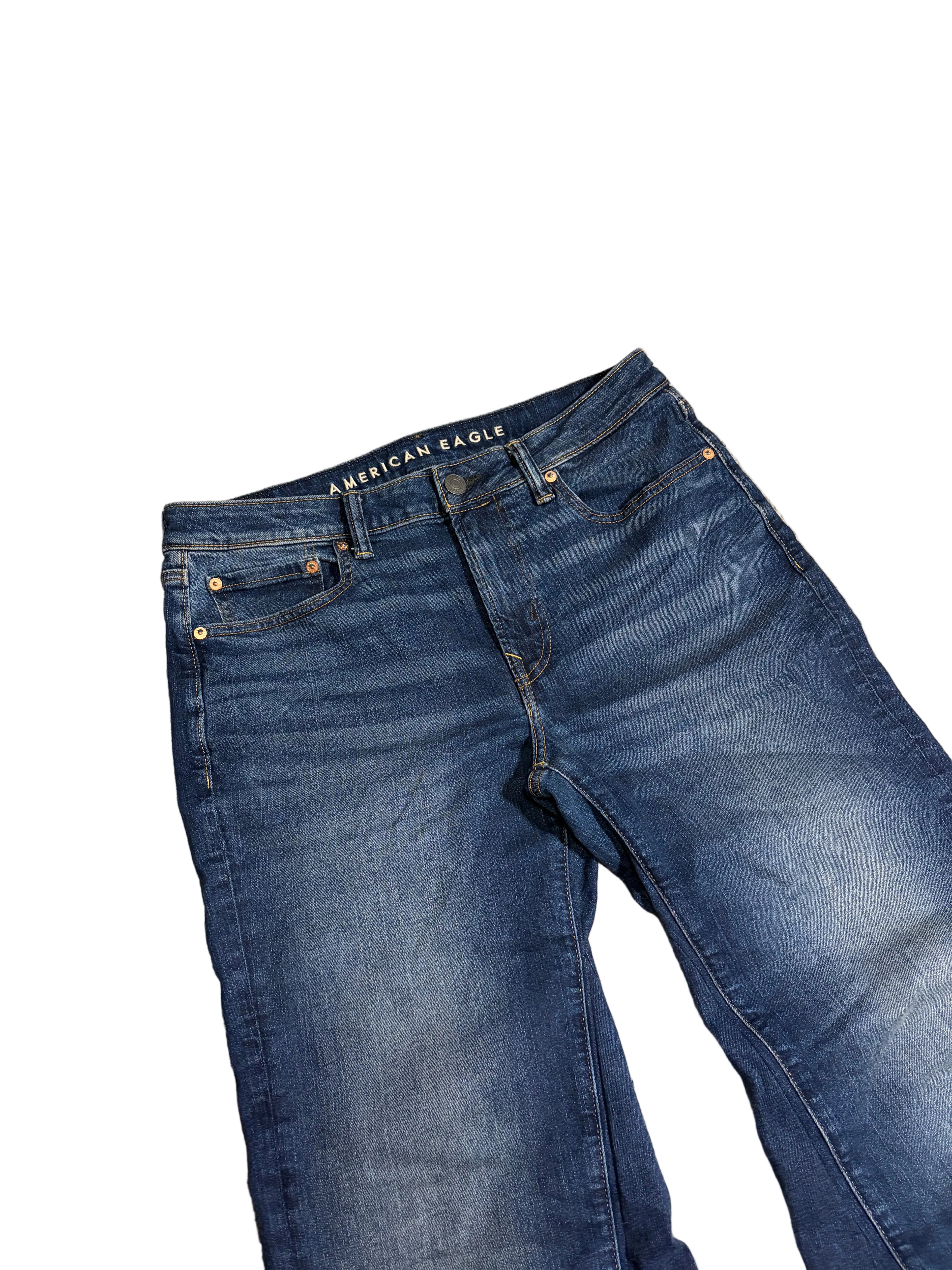 blue washed flared jeans. Size: 32x32