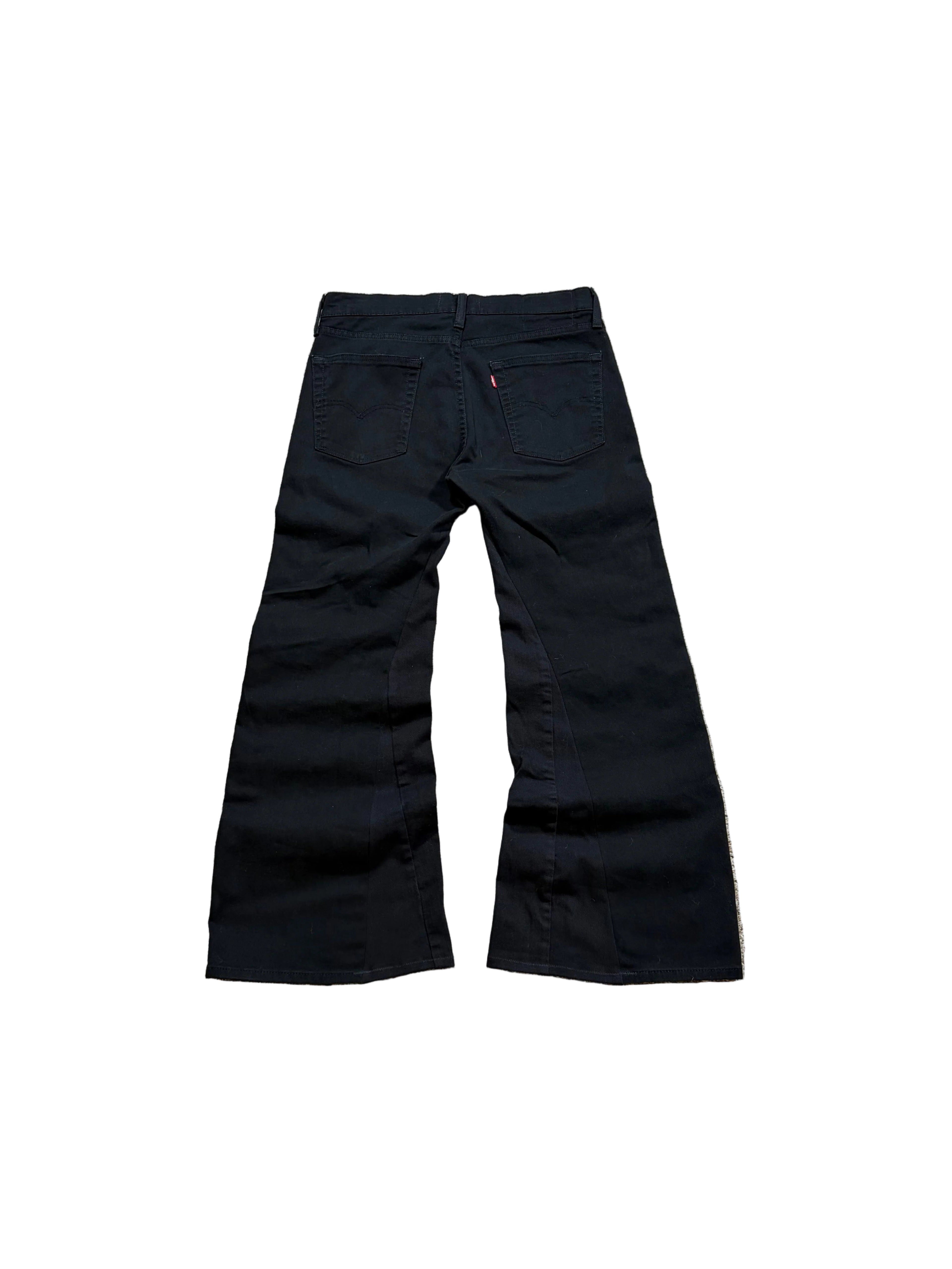 Black flared jeans. Size: 32x30
