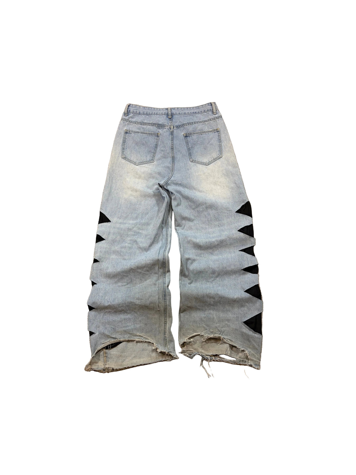 Light blue destroyed adidas jeans. Size: 30x30