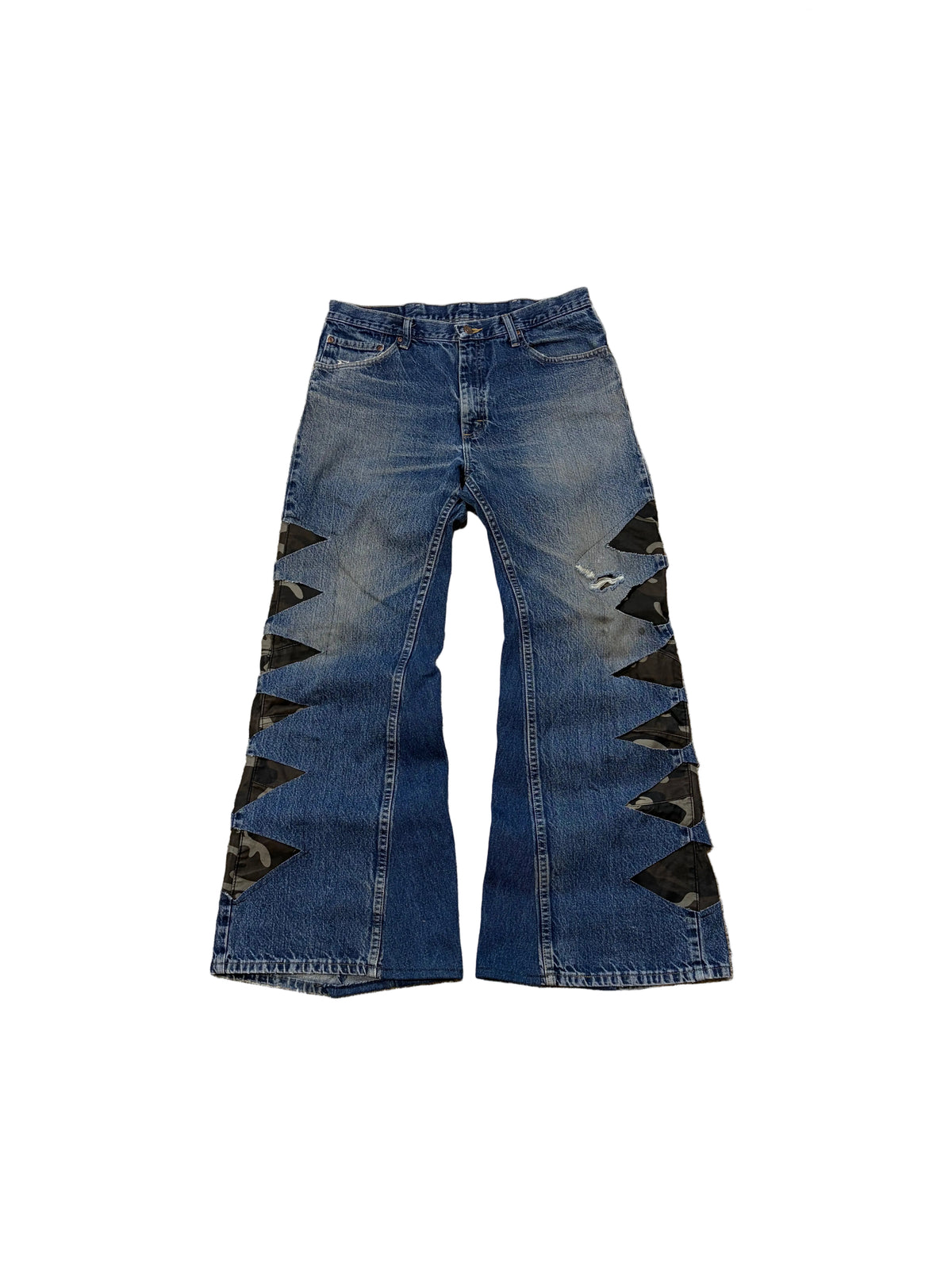 1of1 washed blue camo distressed jeans. Size: 34x32